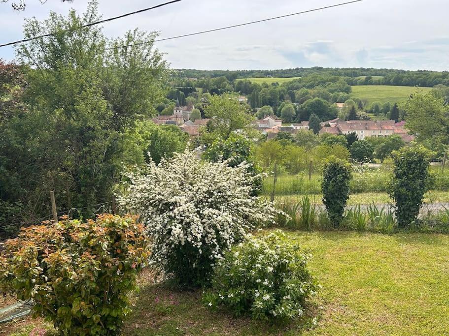 Maison Au Coeur Du Perigord Vert Javerlhac-et-la-Chapelle-Saint-Robert Kültér fotó
